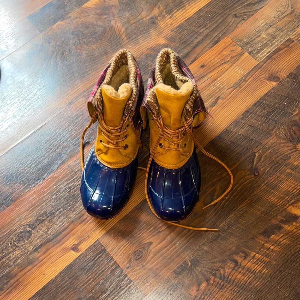 Plaid Navy Blue Duck Boots